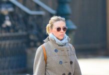 სკარლეტ იოჰანსონი შვილთან ერთად ნიუ–იორკში სეირნობისას. იშვიათი კადრები