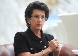 ხელისუფლებამ მისდაუნებურად „პანდორას ყუთი“ გახსნა და პირველად ამერიკის სენატის თავმჯდომარის განცხადებაში დაფიქსირდა სიტყვა „პოლიტპატიმარი“ – ბურჯანაძე