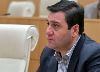პარლამენტმა თავისი თავი არდადეგებზე წასულად გამოაცხადა – კობერიძე