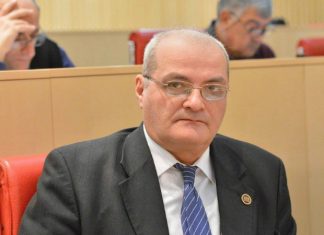 თქვენ გგონიათ, ენმ-ს უგულავა გულზე ეხატება? ეს არის სპეკტაკლი – გია გაჩეჩილაძე