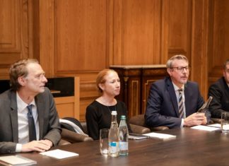 “მივესალმებით საქართველოს პრეზიდენტის გადაწყვეტილებას“–დიპლომატების ერთობლივი განცხადება უგულავას და ოქრუაშვილის გათავისუფლებაზე