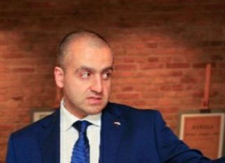 “რუსული სპეცსამსახურების, რურუასა და მისნაირი ბანდების ხელშეწყობით განხორციელდა ზვიად გამსახურდიას მკვლელობის ორგანიზება და სისრულეში მოყვანა“–გიორგი გამსახურდია დონალდ ტუსკს წერილს უგზავნის
