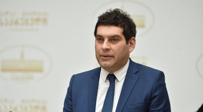 ამბობდით, “რუსებმა წაგვლეკეს“, ახლა სად არიან ეს რუსები? წაგვლეკეს? აღარ ვარსებობთ? – დავითულიანი “ლელოს”