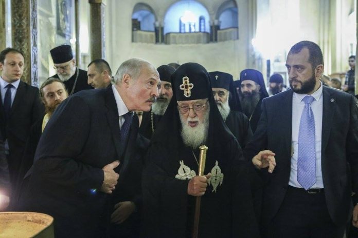 ქრისტიანულ ძველ და ბრძნულ იდეებს ამტკიცებთ – ლუკაშენკო ილია II-ს იუბილეს ულოცავს