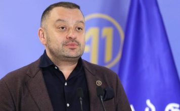 საკრებულოში განათლებისა და კულტურის კომისიას ბექა ოდიშარია უხელმძღვანელებს