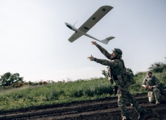 უკრაინელებმა ოკუპირებულ ყირიმში რუსულ ავიაბაზა „საკის“ დაარტყეს