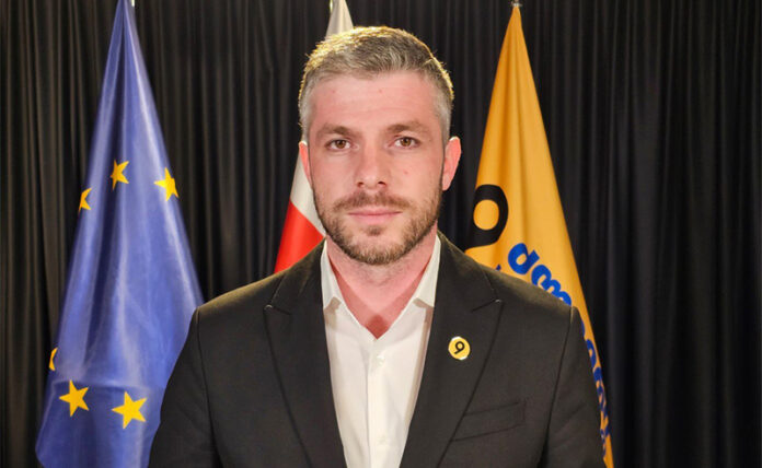 ყველა საარჩევნო უბანზე დავამონტაჟებთ ვიდეოკამერებს – აბა, გაბედოს ვინმემ, რომ სხვადასხვა უბანზე შევიდეს! დაისჯებიან! – კუპრაძე