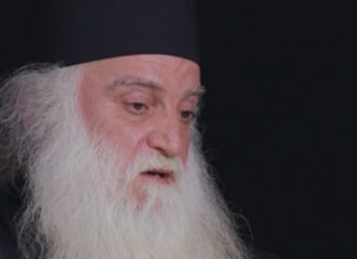 ოპოზიციონერო პოლიტიკოსებო, მოაზროვნე ქართველებო, სახლში როგორ ჩერდებით, როცა ხედავთ დიდს თუ პატარას არ ინდობენ? – არქიმანდრიტი დოროთე ყურაშვილი