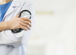 სუს-მა დააკავა 3 პირი, რომლებიც ფულის სანაცვლოდ, შშმ სტატუსის ყალბი მოწმობები დაამზადეს