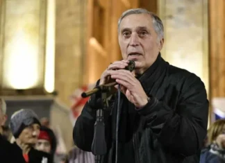 ათონელის სასახლესთან ვიცით, რა პროვოკაციასაც ჰქონდა ადგილი – სამწუხაროდ, მოღალატეებიც საკმარისად გვყოლია – ბურჭულაძე