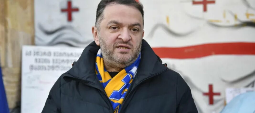 papuashvili-fisheri_w_h