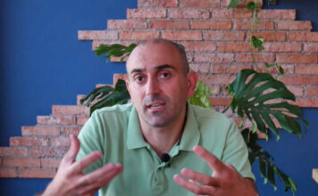 სააკაშვილი ადანაშაულებს გვარამიას, რომ ბიძინას ფულით ატარებდა არჩევნებს – ალექსანდრე რაქვიაშვილი