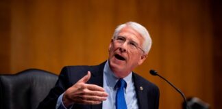 მამაცი ქართველი ხალხი მთელი ერთი წელი აპროტესტებდა გაყალბებულ არჩევნებს – სენატორი უიკერი