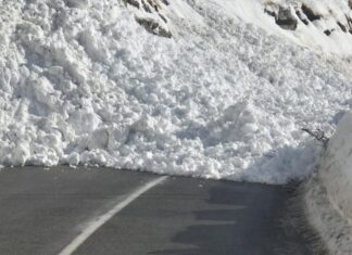 ზვავის ჩამოსვლის გამო, ნაქერალას უღელტეხილზე მოძრაობა აკრძალულია