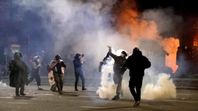 xr:d:DAFdkEGmRBY:5,j:43700861980,t:23032114