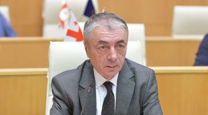 ჯაფარიძეს საცირკო სანახაობის დადგმის საშუალებას არ მივცემთ.ედებატოს იმას, ვისაც ჩვენი პარტია გამოყოფს – შარმანაშვილი
