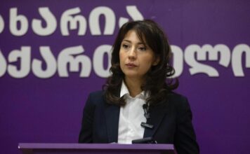 დიახ, გახარიამ გაათავისუფლა გივი მიქანაძე რადგან პოლიციის აკადემიის აუზზე შედიოდნენ კობახიძის ოჯახის წევრები – ტატა ხვედელიანი