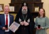 “შეხვედრა გულთბილ და მეგობრულ ვითარებაში წარიმართა” – შიო III საქართველოში დიდი ბრიტანეთის ელჩს შეხვდა