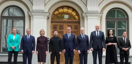 ზელენსკიმ აღმოსავლეთ ევროპის ქვეყნებში დრონებთან ბრძოლის ექსპერტების გაგზავნა დააანონსა