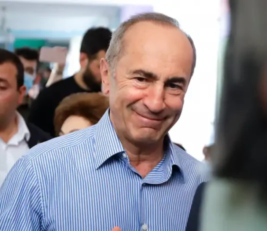 სომხეთის ყოფილ პრეზიდენტ კოჩარიანს ქვეყნიდან გასვლის უფლება არ მისცეს