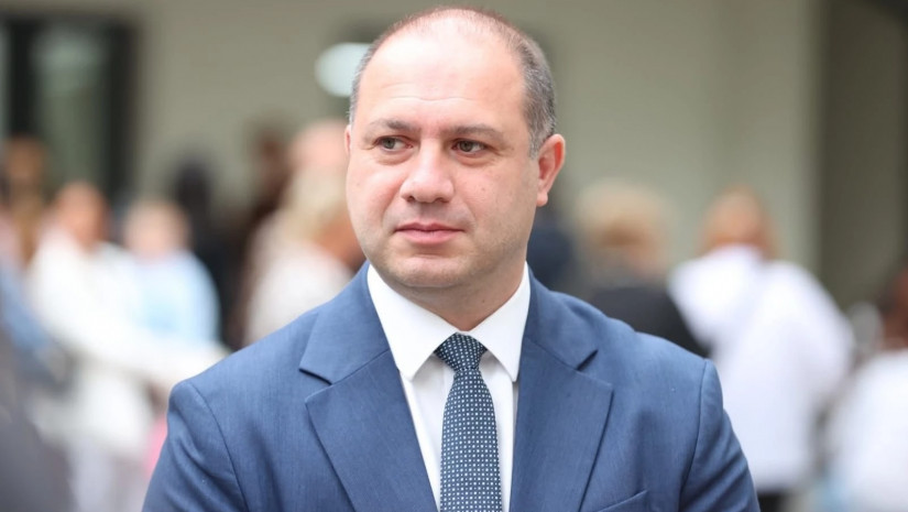 miqanadze_w_h
