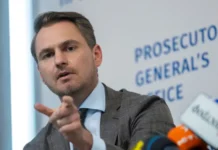 უკრაინის გენერალურმა პროკურორმა კრავჩენკომ კორუფციული სკანდალის ფონზე თანამდებობა დატოვა