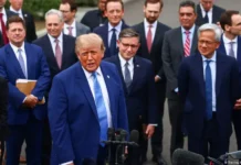 ტრამპმა და ტექნოლოგიური კომპანიების ხელმძღვანელებმა ხელოვნური ინტელექტის კონტროლის შესახებ შეთანხმებას ხელი მოაწერეს
