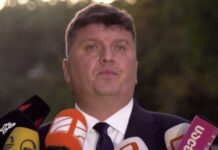 დიტო ჩუბინიძე 4 000-ლარიანი გირაოს სანაცვლოდ დარბაზიდანვე გაათავისუფლეს
